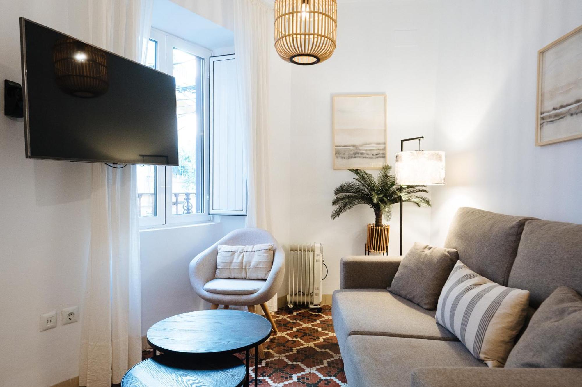 Precioso En El Centro De La Ciudad Appartement *